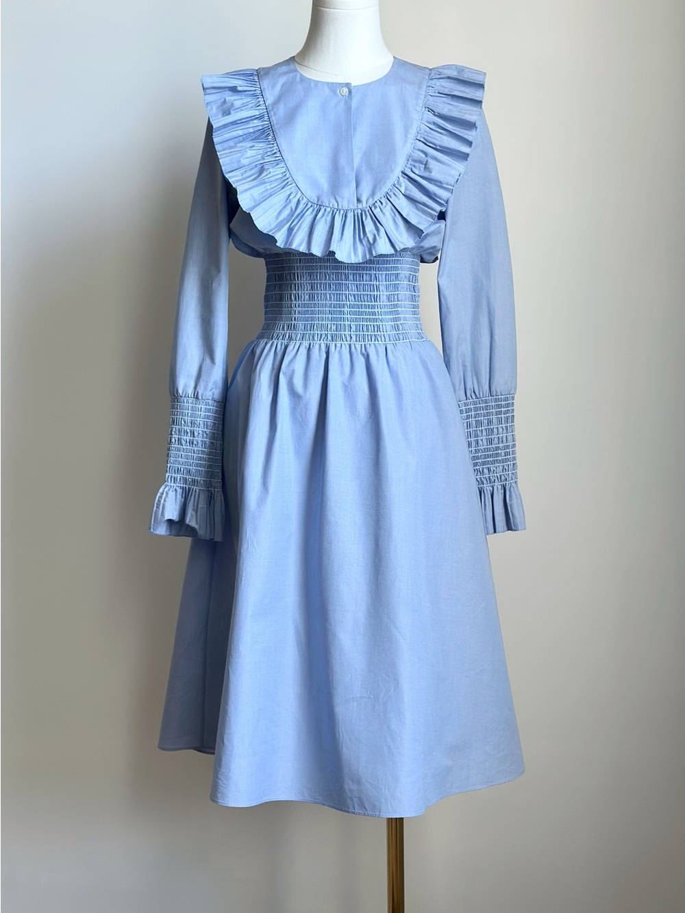 Tory Burch Ruffle Smocked Waist Dress – Size 6 Like New